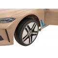 Autíčko BMW I4 na baterii pro děti Zlaté + Slow Start + EVA + Eco-kůže + Audio LED + Dálkové ovládání