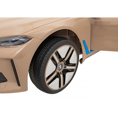 Autíčko BMW I4 na baterii pro děti Zlaté + Slow Start + EVA + Eco-kůže + Audio LED + Dálkové ovládání