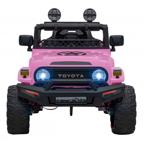 Toyota Vozidlo FJ Cruiser růžové