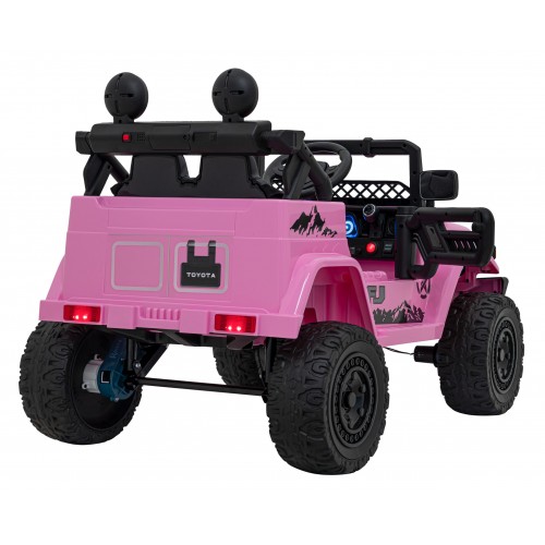 Toyota Vozidlo FJ Cruiser růžové