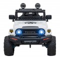 Toyota Vozidlo FJ Cruiser Vehicle bílé