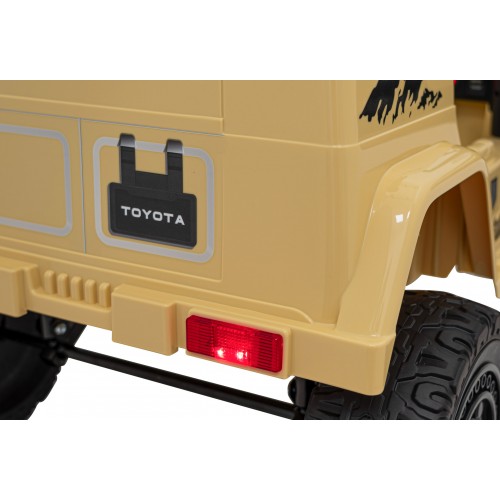 Toyota Vozidlo FJ Cruiser mátové