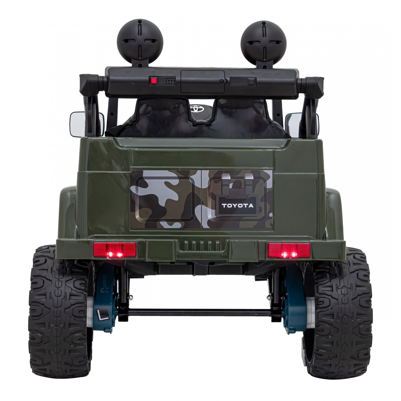 Vozidlo Toyota FJ Cruiser maskáčové