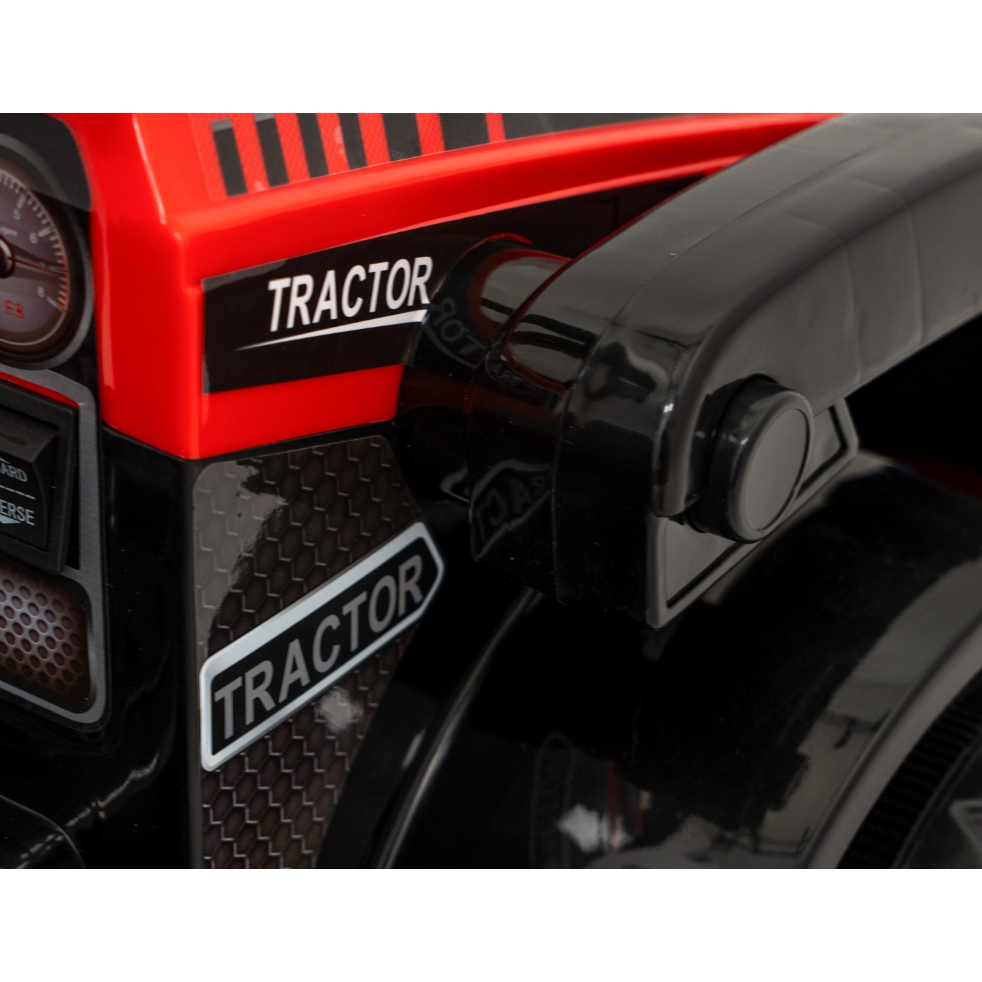 Rypadlový traktor G320 červený