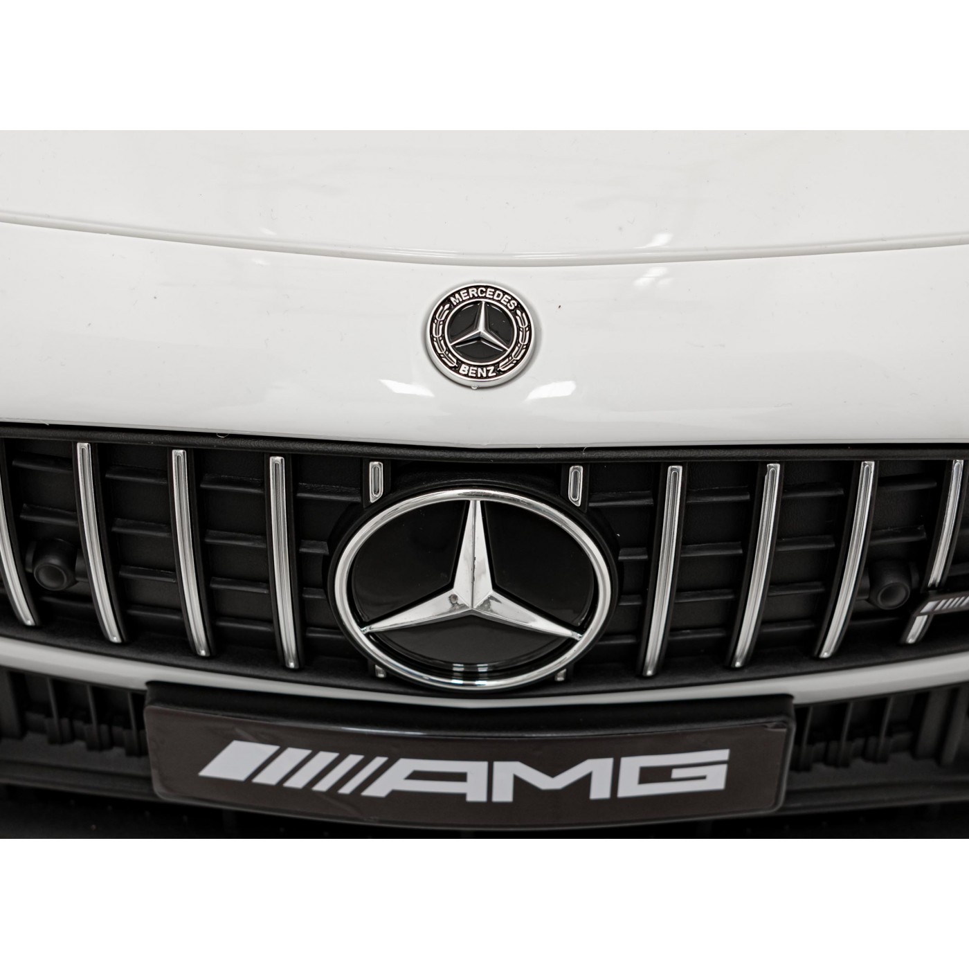 Pojazd Mercedes Benz AMG SL63 Bialy