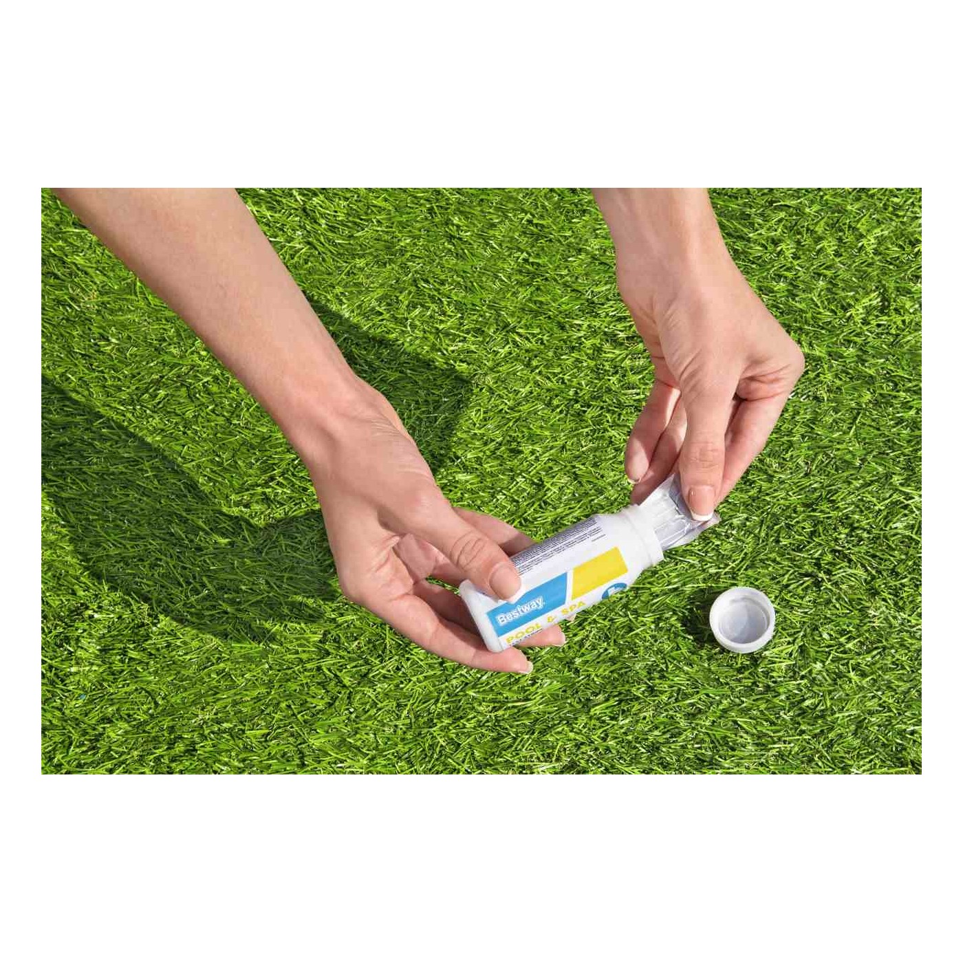 50 testovacích proužků pro bazénovou vodu BESTWAY pH + chlór + alkalita