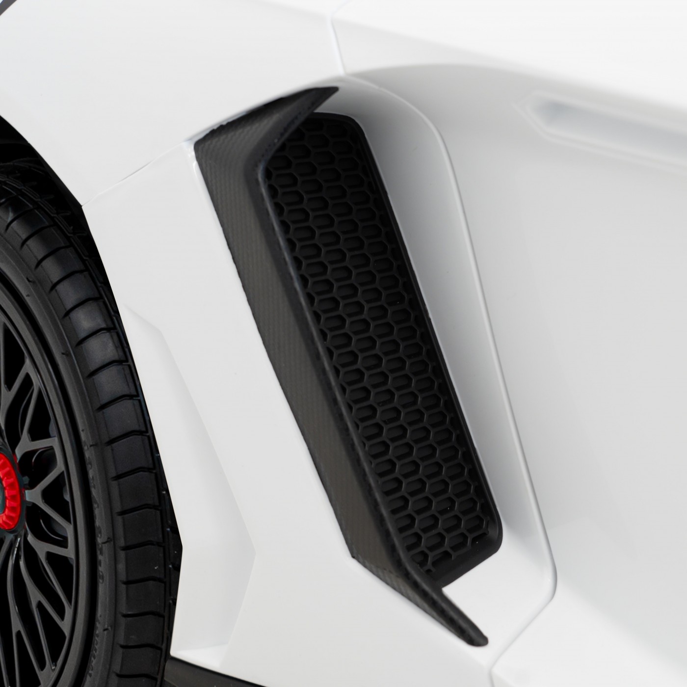 Pojazd Lamborghini Aventador SV STRONG Bialy