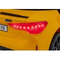 Pojazd BMW M4 Zólty