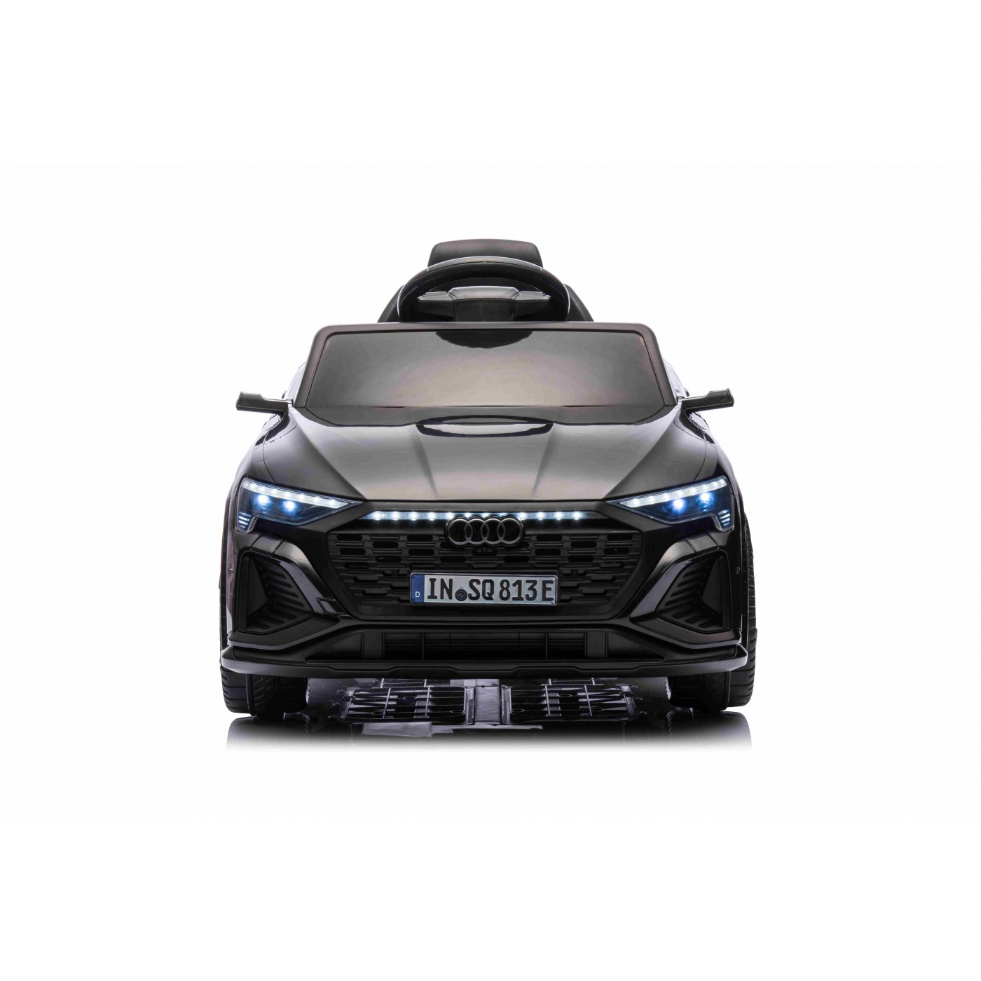 Vůz Audi SQ8 Black
