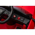 Vůz Audi SQ8 Red