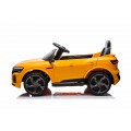 Audi SQ8 Žluté vozidlo