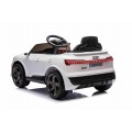 Vozidlo Audi SQ8 White