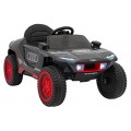 Vozidlo Audi RSQ E-TRON šedé