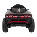 Vozidlo Audi RSQ E-TRON šedé