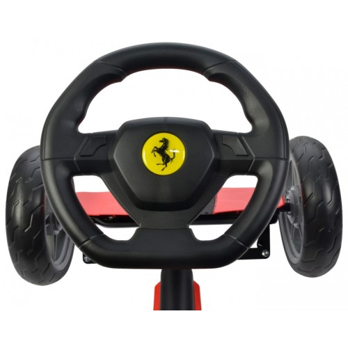 Motokára Ferrari červená