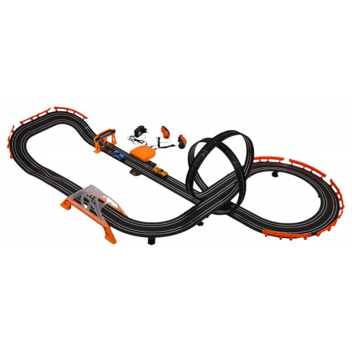 TRACK MASTER Závodní dráha s podsvícením + příslušenství 615cm