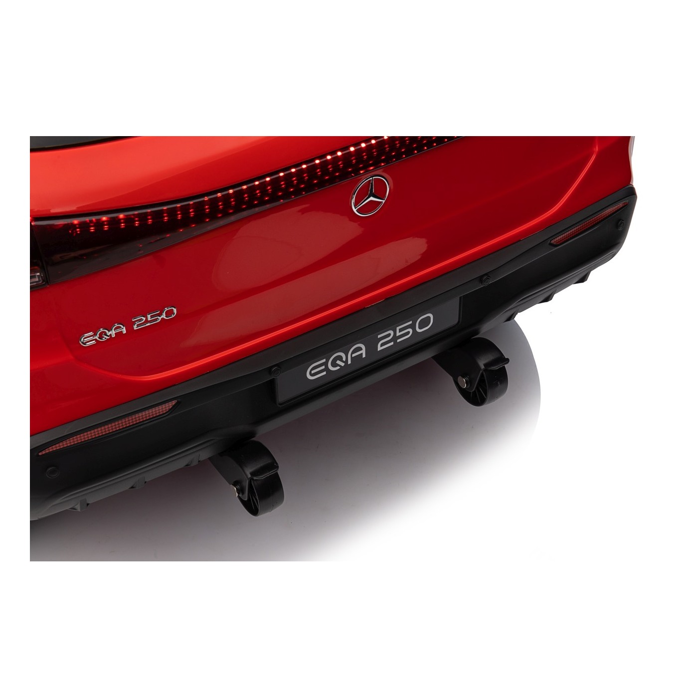 Vozidlo Mercedes Benz EQA 250 Red