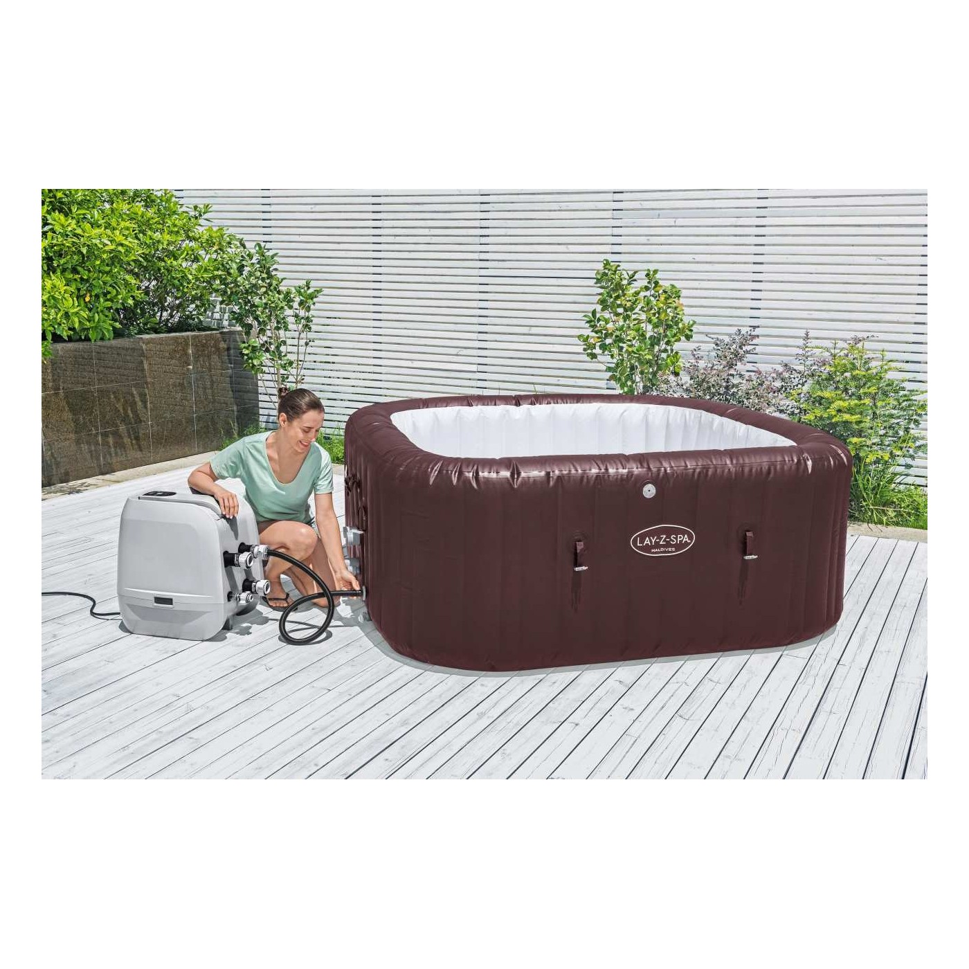 Lay-Z-Spa Maledivy SMART HydroJet PRO Jacuzzi BESTWAY