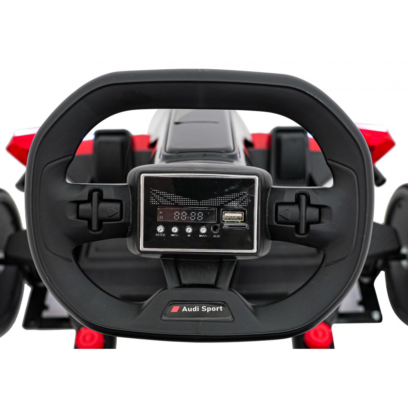 Go-kart Audi s driftovací funkcí červený