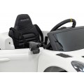 Porsche Spyder RS 718 bílé vozidlo