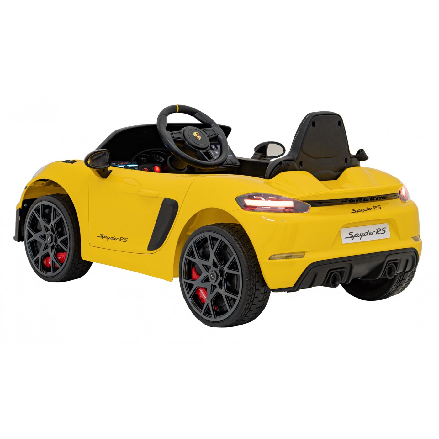 Porsche Spyder RS 718 žluté vozidlo