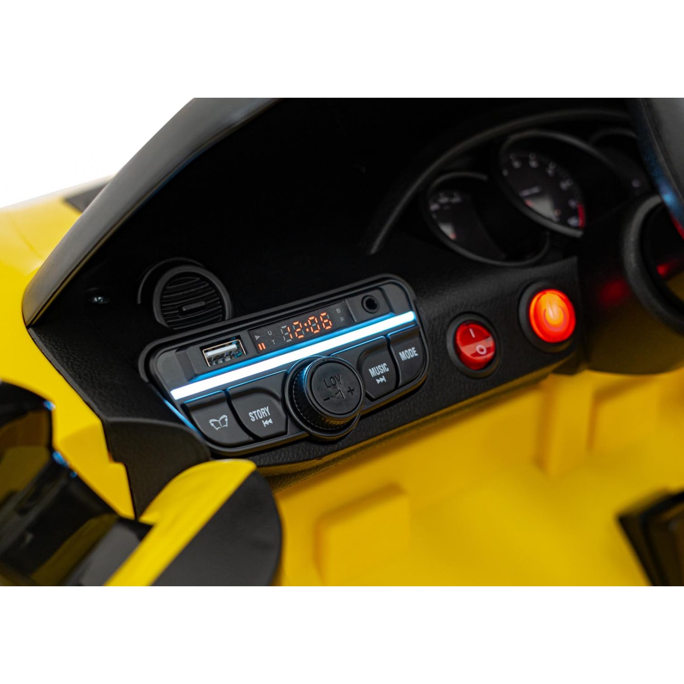 Porsche Spyder RS 718 žluté vozidlo