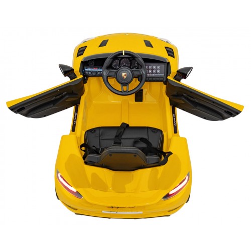 Vozidlo Porsche Spyder RS 718, žlutá barva
