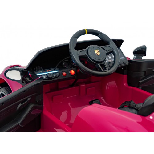 Vozidlo Porsche Spyder RS 718, růžový lak