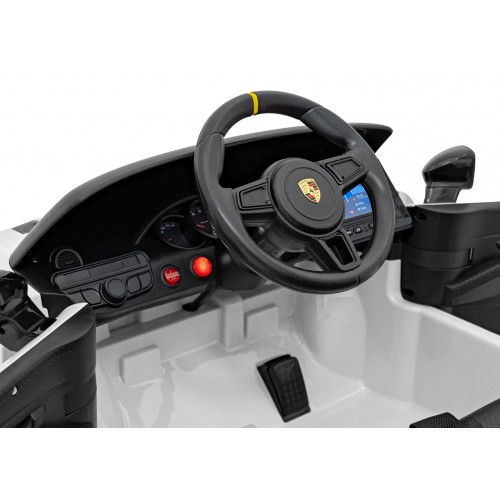 Vozidlo Porsche Spyder RS 718 White MP4