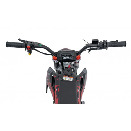 Spalovací motor vozidla 110CM IMMORTAL červený