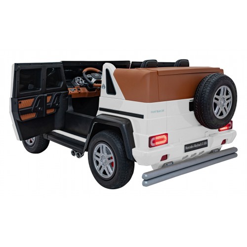 Vozidlo Mercedes Benz MAYBACH G650 Bílé