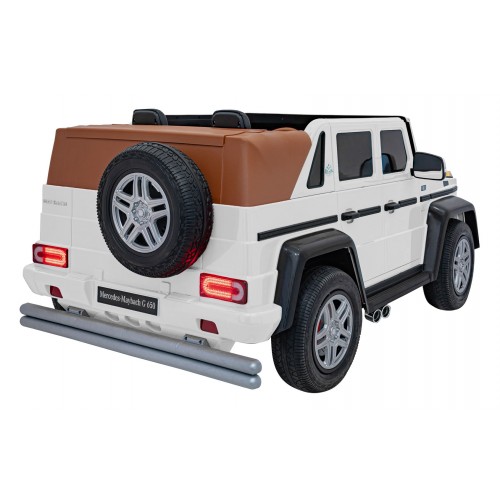 Vozidlo Mercedes Benz MAYBACH G650 Bílé