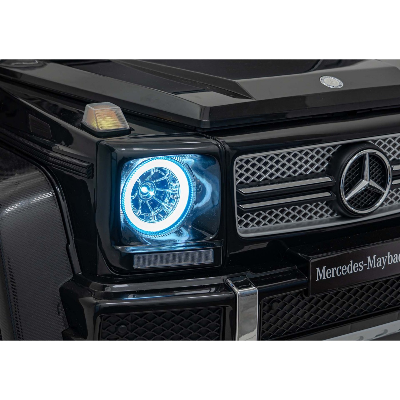Vozidlo Mercedes Benz MAYBACH G650 STRONG Black