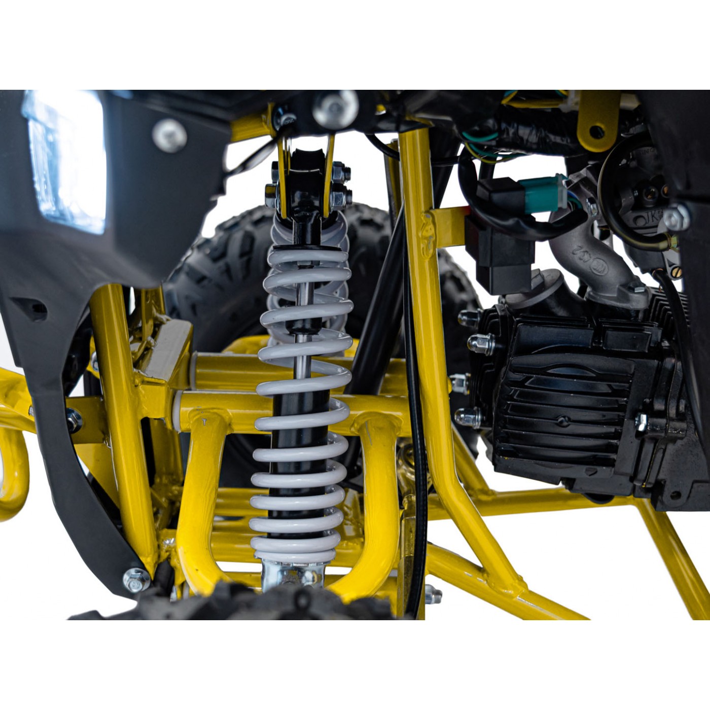 Žlutá čtyřkolka se spalovacími motory 110CC EXPLORER