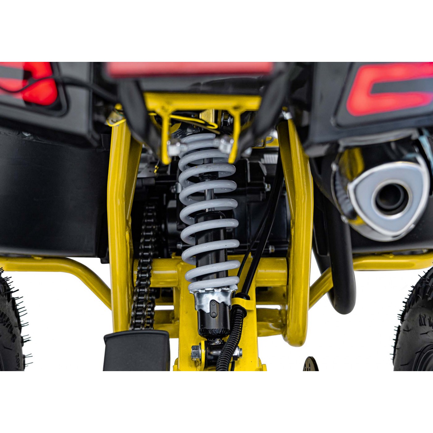 Žlutá čtyřkolka se spalovacími motory 110CC EXPLORER