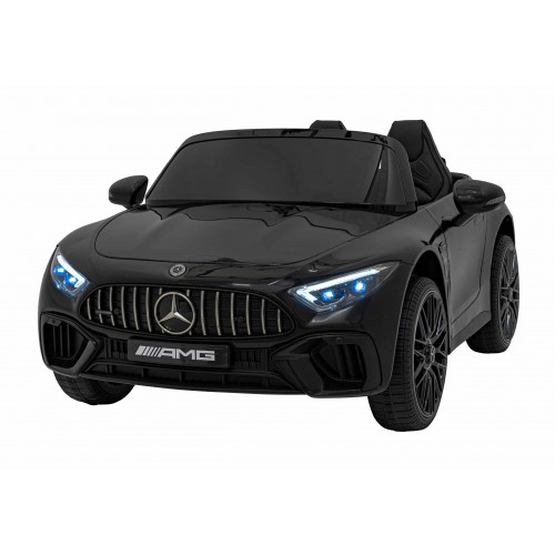 Vozidlo Mercedes Benz AMG SL63 v černém laku