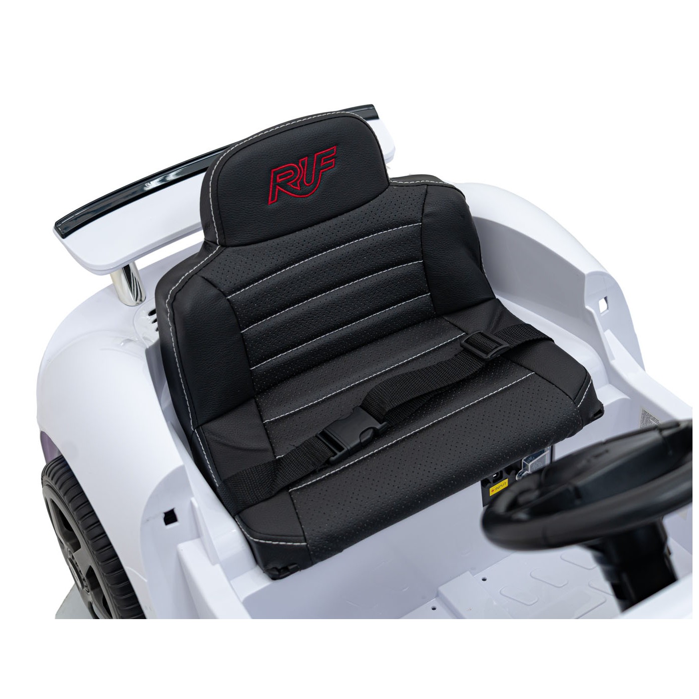 Vozidlo RUF CTR3 White