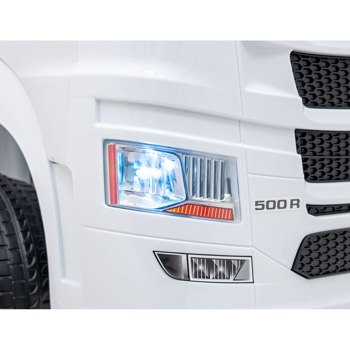 Vozidlo Scania R-SERIE bílá