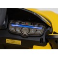 Žluté vozidlo Lamborghini Revuelto