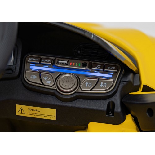 Žluté vozidlo Lamborghini Revuelto