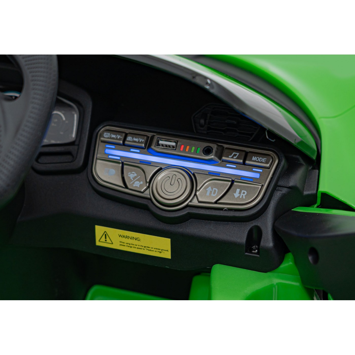 Vůz Lamborghini Revuelto Green