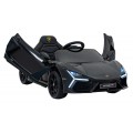 Vůz Lamborghini Revuelto Black