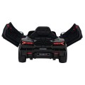 Vůz Lamborghini Revuelto Black