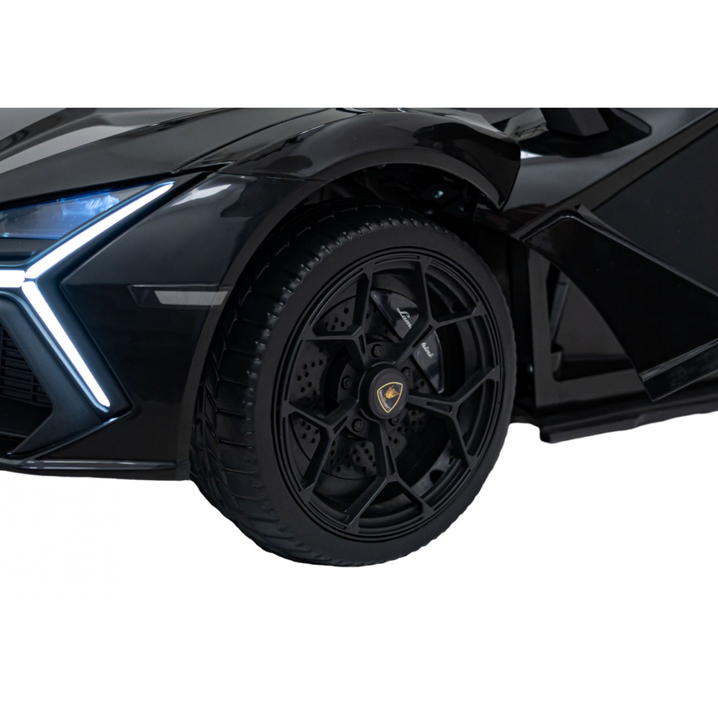 Vůz Lamborghini Revuelto Black