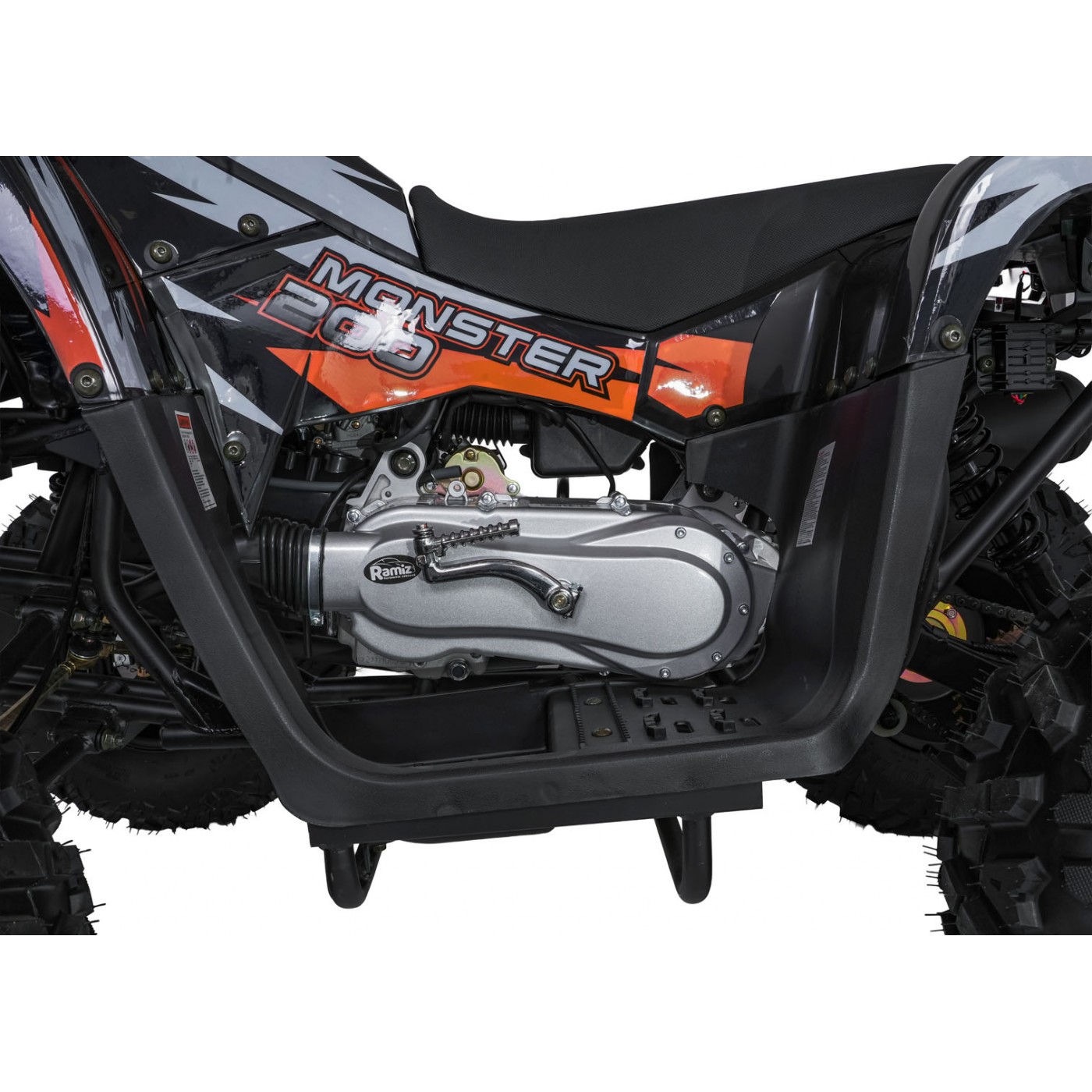 Vozidlo MONSTER Orange Combustion Quad o objemu 200 ccm
