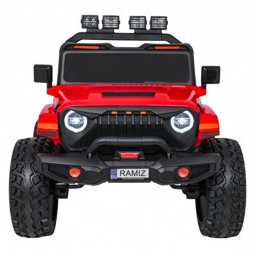 Extrémní sportovní vozidlo 4x4 variabilní velikost, červená