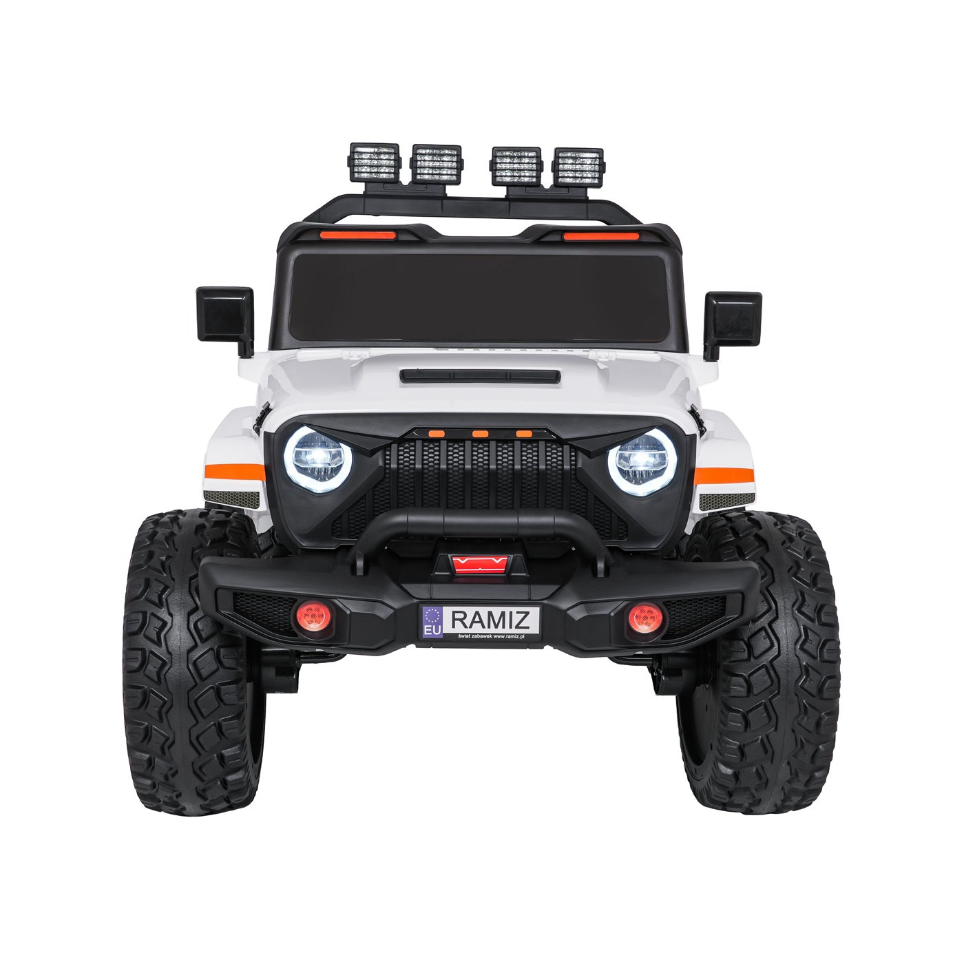 Extrémní sportovní vozidlo 4x4 s variabilní velikostí, bílé