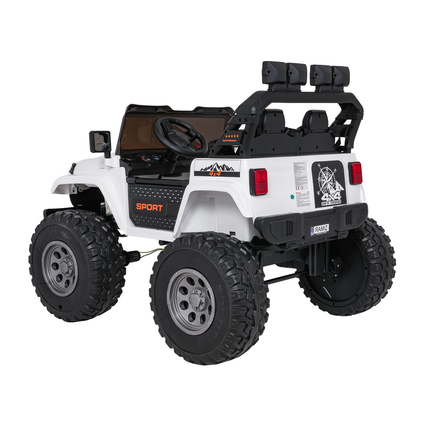 Extrémní sportovní vozidlo 4x4 s variabilní velikostí, bílé