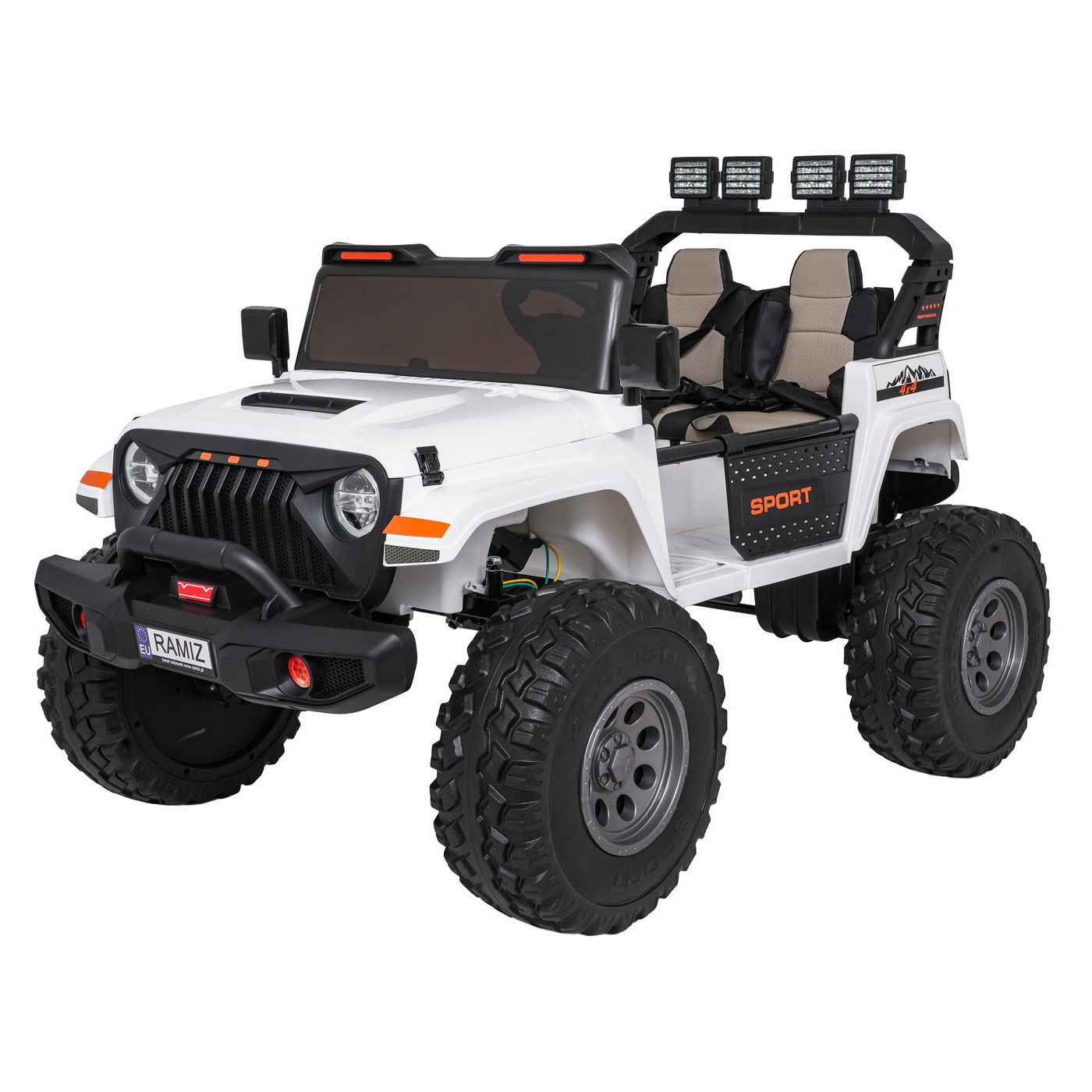 Extrémní sportovní vozidlo 4x4 s variabilní velikostí, bílé