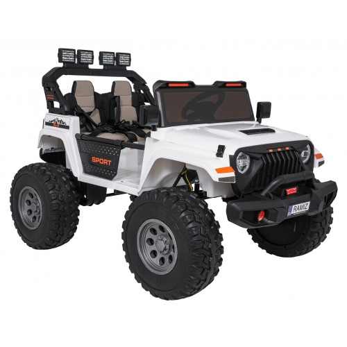 Extrémní sportovní vozidlo 4x4 s variabilní velikostí, bílé